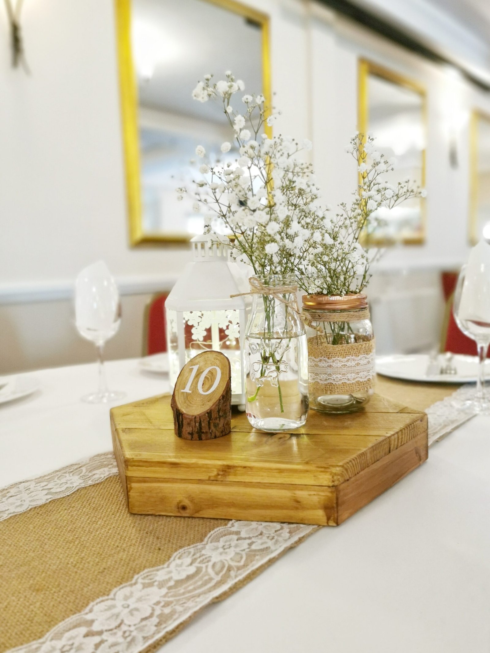 Rustic Hexagon Table Centre Package